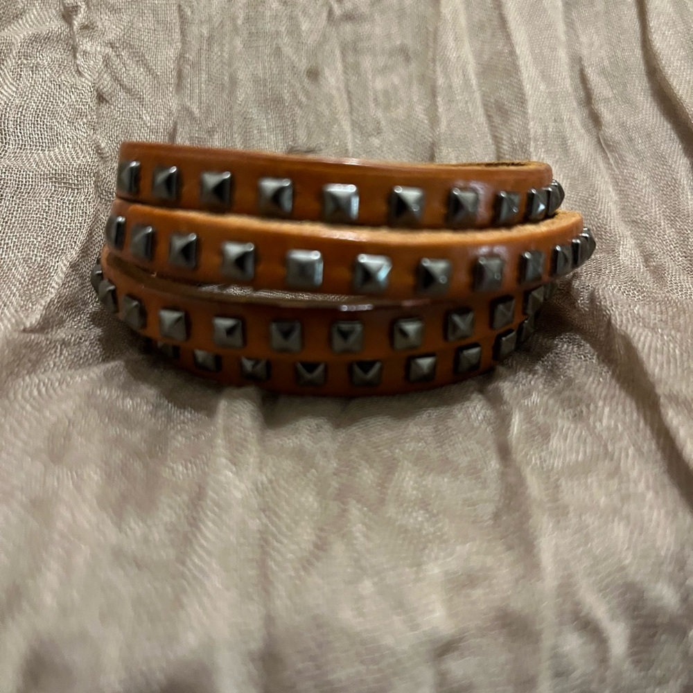 Medium Brown Studded Leather Bracelet
